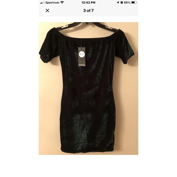 BOOHOO SIZE 10 NWT EMERALD GREEN VELVET OFF THE SHOULDER BODYCON DRESS - Picture 4 of 8